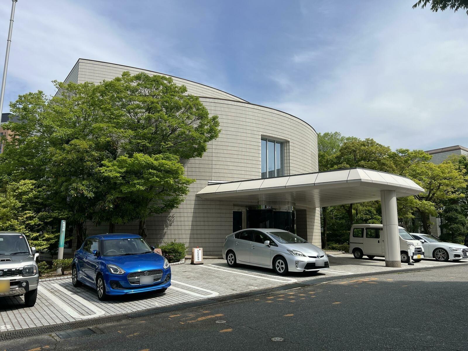 石川県繊維会館 外観